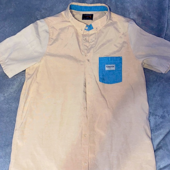Flowmotion button up - Picture 1 of 3
